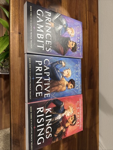 Captive prince trilogy - captive, set