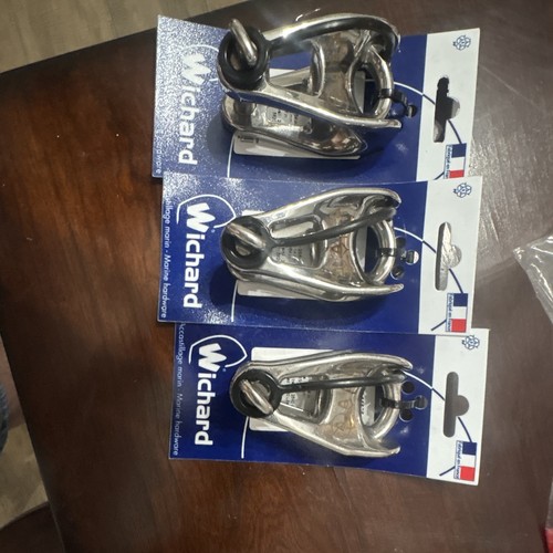 Lot three brand - lot,